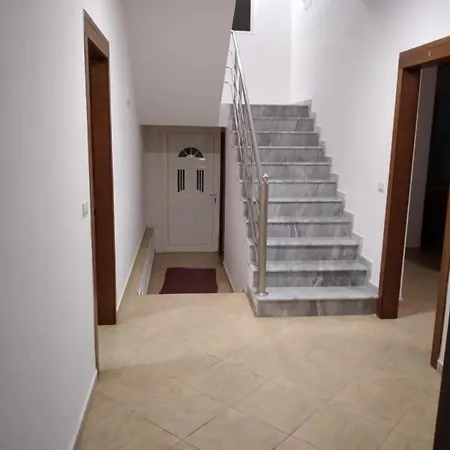 Doçi Appartement Velipojë