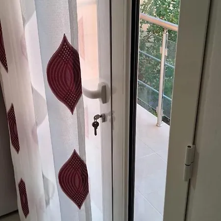 Araniti Apartamento *