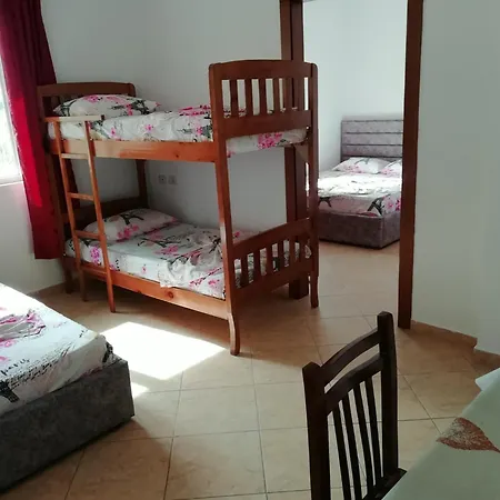 Doçi Appartement *